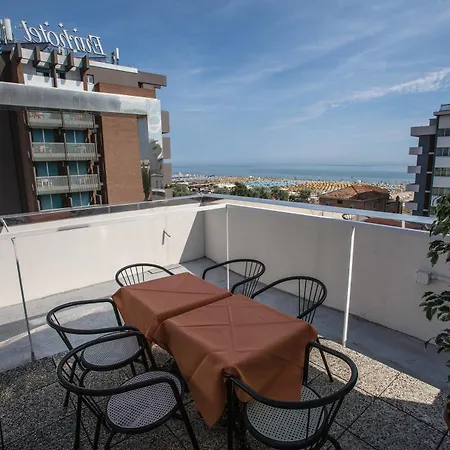 圣保罗酒店 3* 里米尼